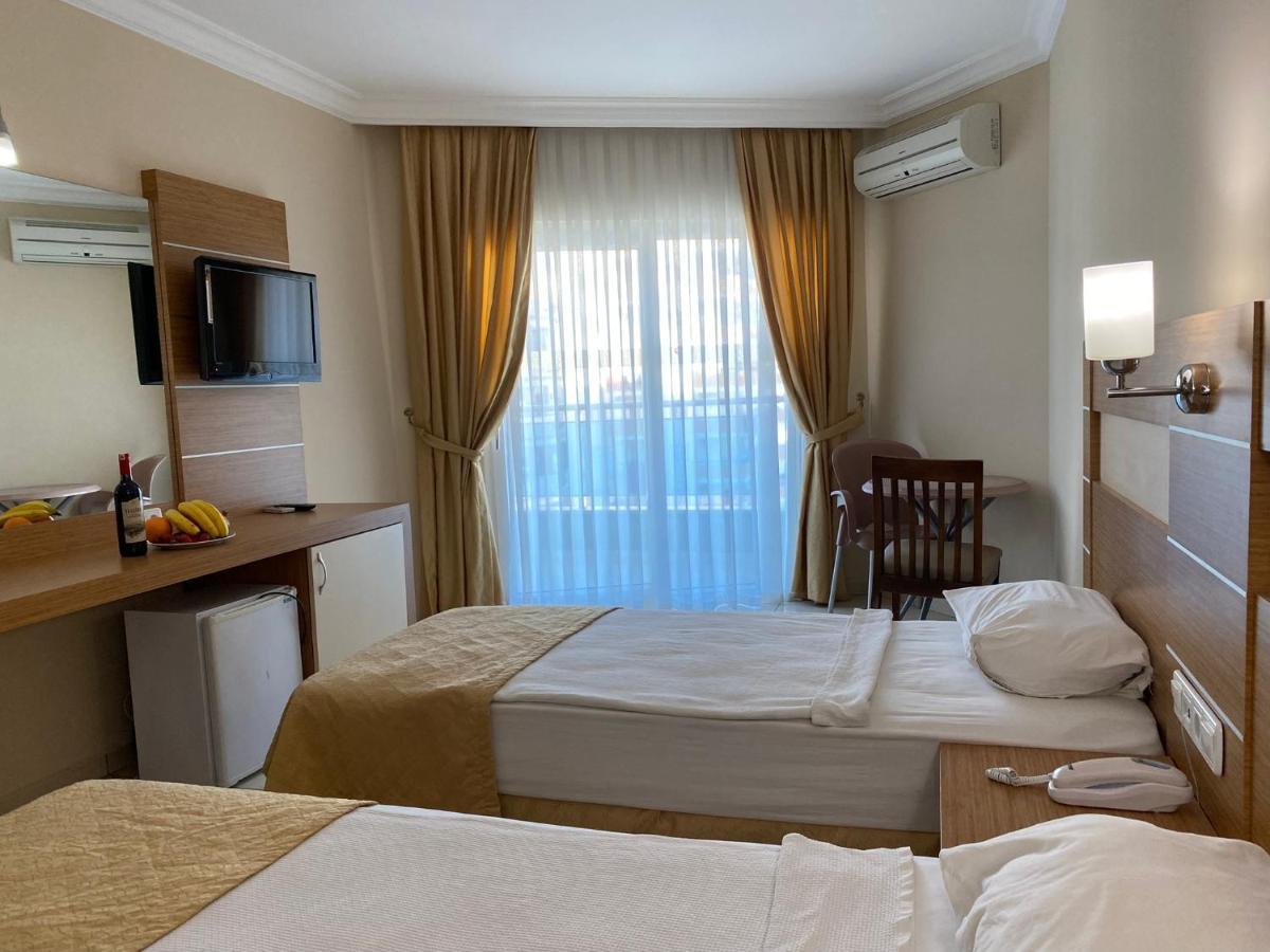 House Hotell *