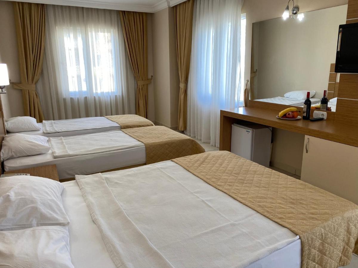 House Hotell *